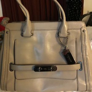 Coach Swagger Sachel